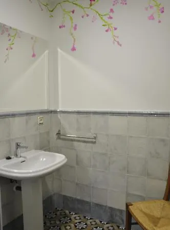 Casa De Remigias Lejlighed Estepona